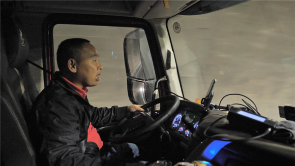 1465公里实测乘龙H7 3.0牵引车 实车、实货、实路全方位测试942.png