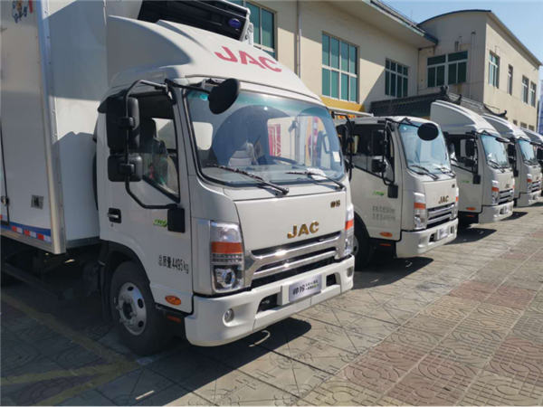 发动机只换不修？这款新上市的帅铃宽体安康160轻卡为何如此自信？1024523.png