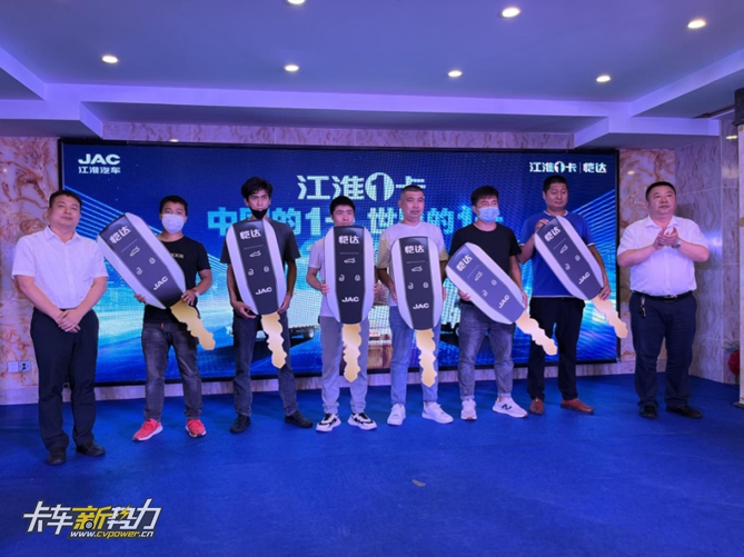 图片125.jpg