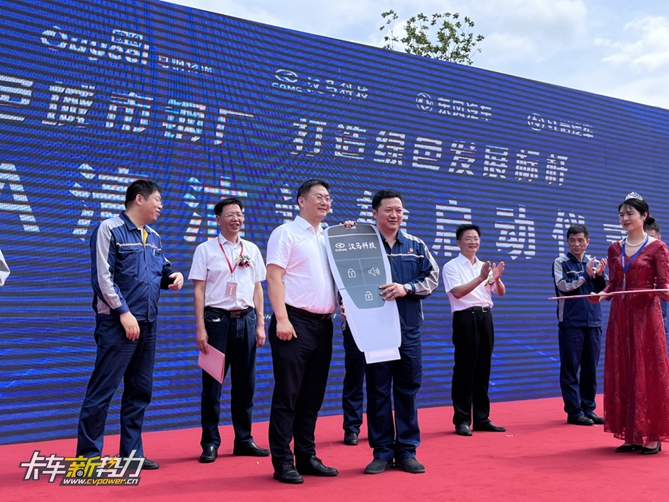 图片159.jpg