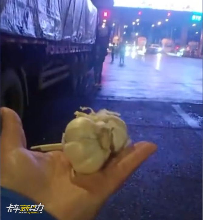 图片272.jpg